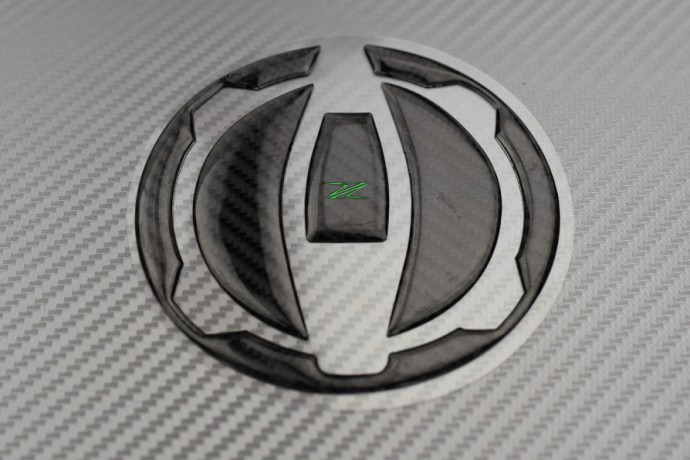 KIT Adesivo Protezione Serbatoio+ Tappo Kawasaki Z900 KIT Adesivo Protezione Serbatoio+ Tappo Kawasaki Z900