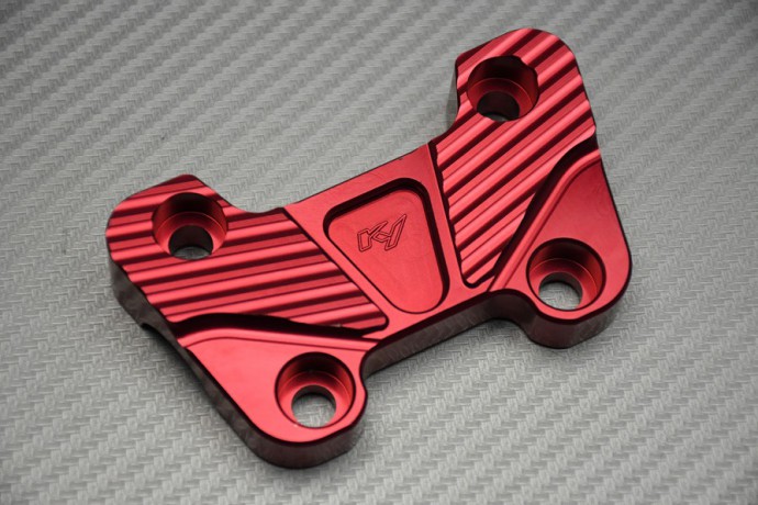 Attacco manubrio / Riser anodizzato per Ducati Monster 696 / 796 Attacco manubrio / Riser anodizzato per Ducati Monster 696 / 796