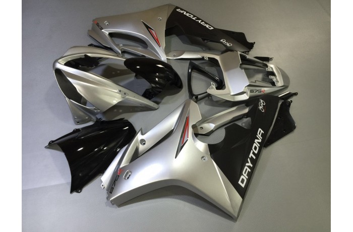 Complete Fairing set TRIUMPH DAYTONA 675 / R 2009 - 2012 Complete Fairing set TRIUMPH DAYTONA 675 / R 2009 - 2012