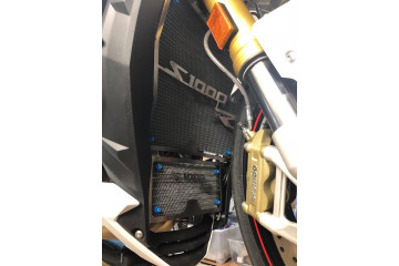Grille de Radiateur BMW S1000RR / HP4 / S1000R / S1000XR 2010 - 2018 Grille de Radiateur BMW S1000RR / HP4 / S1000R / S1000XR 2010 - 2018
