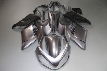 Komplette Motorradverkleidung KAWASAKI GTR 1400 / CONCOURS 1400 2008 - 2010