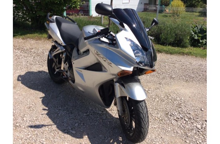 Faro / Óptica delantera HONDA VFR 800 VTEC 2002 - 2013 Faro / Óptica delantera HONDA VFR 800 VTEC 2002 - 2013