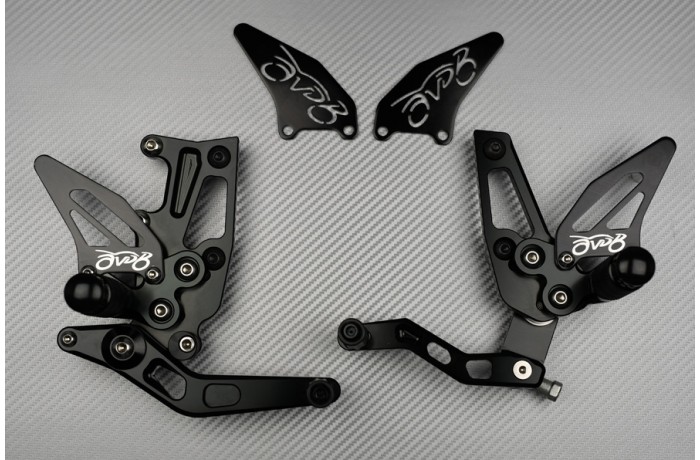 Pedane Arretrate AVDB TRIUMPH SPEED TRIPLE 1050 / R / S 2011 - 2017 Pedane Arretrate AVDB TRIUMPH SPEED TRIPLE 1050 / R / S 2011 - 2017
