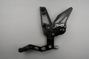 Pedane Arretrate AVDB TRIUMPH SPEED TRIPLE 1050 / R / S 2011 - 2017 Pedane Arretrate AVDB TRIUMPH SPEED TRIPLE 1050 / R / S 2011 - 2017
