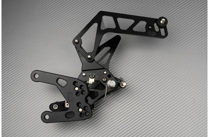 Estriberas Retrasadas AVDB YAMAHA YZF R1 / R1M 2015 - 2024 Estriberas Retrasadas AVDB YAMAHA YZF R1 / R1M 2015 - 2024