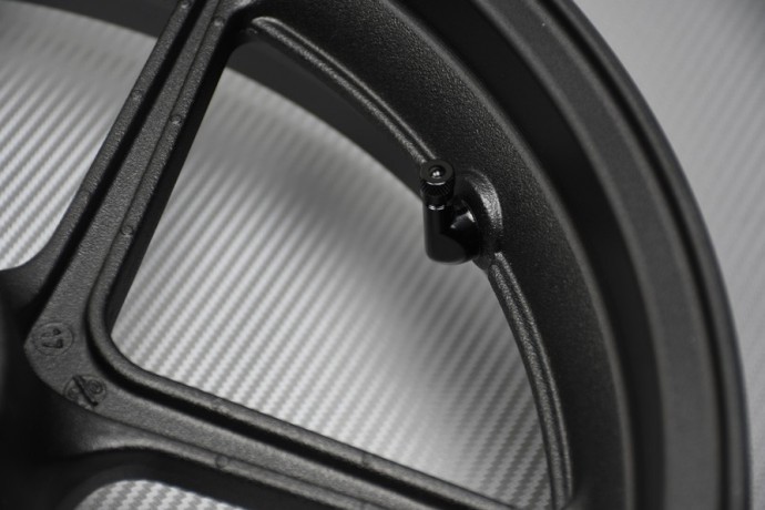 Llanta Delantera KAWASAKI Z800 / Z800E 2013 - 2016 Llanta Delantera KAWASAKI Z800 / Z800E 2013 - 2016