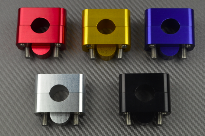 Pareja de realces universales para manillar 22 mm