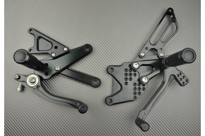 Platines Commandes Reculées DUCATI 848 / 1098 / 1198 2007 - 2012 Platines Commandes Reculées DUCATI 848 / 1098 / 1198 2007 - 2012