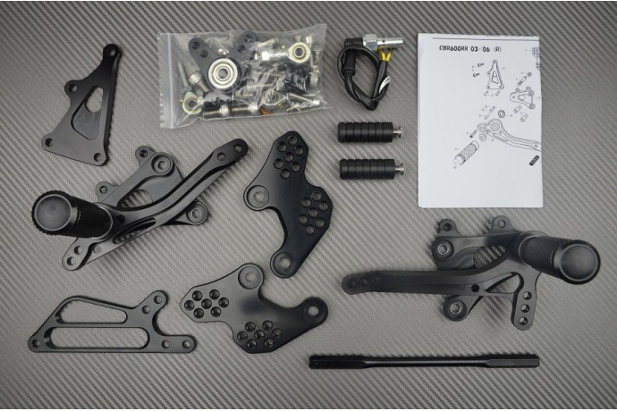 Platines Commandes Reculées HONDA CBR 600 RR 2003 - 2006 Platines Commandes Reculées HONDA CBR 600 RR 2003 - 2006