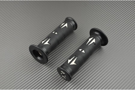Coppia di manopole in gomma nero / bianco 22 / 24mm