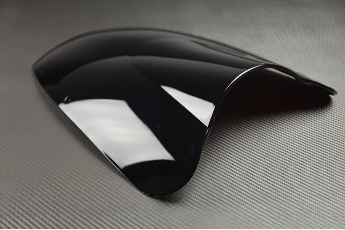 Polycarbonat-Windschutzscheibe SUZUKI GSXF 600 / 750 KATANA 1992 - 1997 Polycarbonat-Windschutzscheibe SUZUKI GSXF 600 / 750 KATANA 1992 - 1997