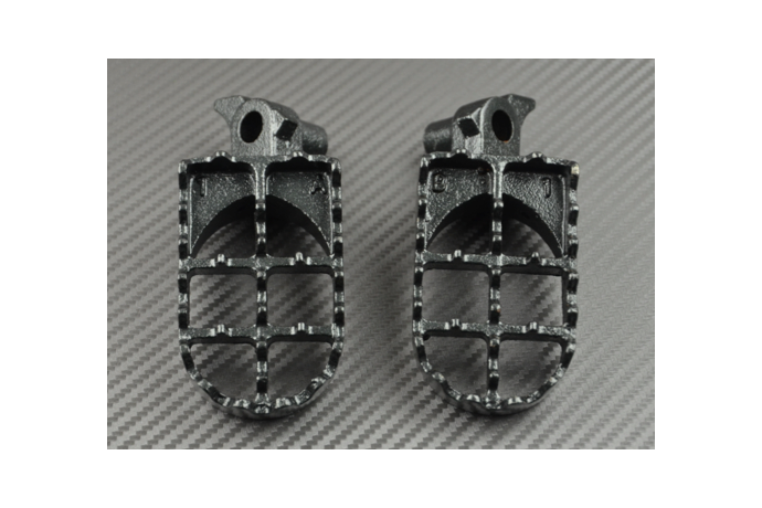 PAIR of dirtbike footrests YZ 85 125 250 WR 250 450 and GAS PAIR of dirtbike footrests YZ 85 125 250 WR 250 450 and GAS