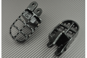 PAIR of dirtbike footrests Honda XR 250 400 600 650