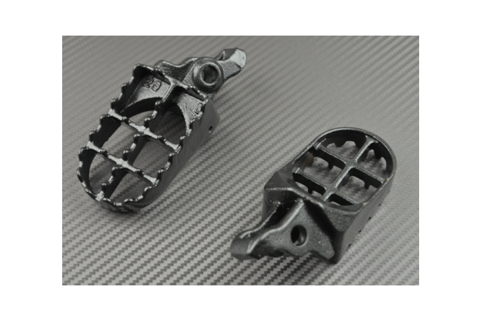 Pair of dirtbike footrests Honda CR CRF 250 450 125 250 Pair of dirtbike footrests Honda CR CRF 250 450 125 250