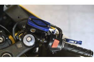 Bremsflüssigkeitsbehälterdeckel vorne / hinten SUZUKI BURGMAN - UNIK von Avdb Bremsflüssigkeitsbehälterdeckel vorne / hinten SUZUKI BURGMAN - UNIK von Avdb