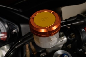 Bouchon bocal embrayage SUZUKI - UNIK by Avdb Bouchon bocal embrayage SUZUKI - UNIK by Avdb
