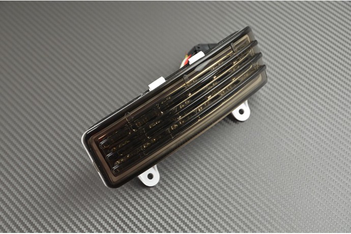 Feu Stop Led Clignotants Intégrés Tribar Harley Davidson Street Glide Feu Stop Led Clignotants Intégrés Tribar Harley Davidson Street Glide