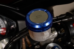 Tappo serbatoio frizione BMW - UNIK by Avdb Tappo serbatoio frizione BMW - UNIK by Avdb
