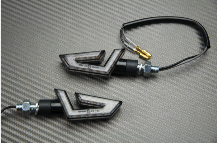 Pair of Universal LED Turn Signals - Hole Design
