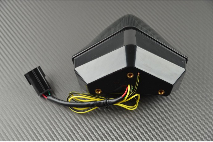 Luz de freno led con intermitentes integrados TRIUMPH Tiger / Sprint ST / Speed Triple 1050 2005 - 2013 Luz de freno led con intermitentes integrados TRIUMPH Tiger / Sprint ST / Speed Triple 1050 2005 - 2013