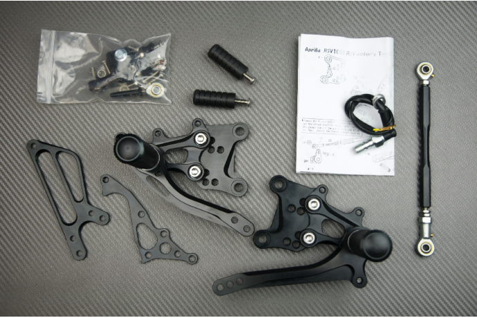 Platines Commandes Reculées APRILIA TUONO / RSV 1000 R / FACTORY 2004 - 2010 Platines Commandes Reculées APRILIA TUONO / RSV 1000 R / FACTORY 2004 - 2010